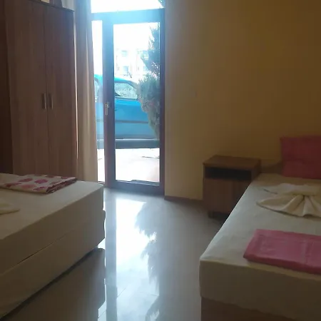 гардън бийч - недялкови Apartmán *