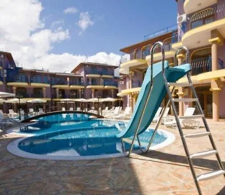 гардън бийч - недялкови *