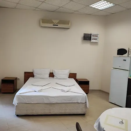 公寓 гардън бийч - недялкови 索佐波尔