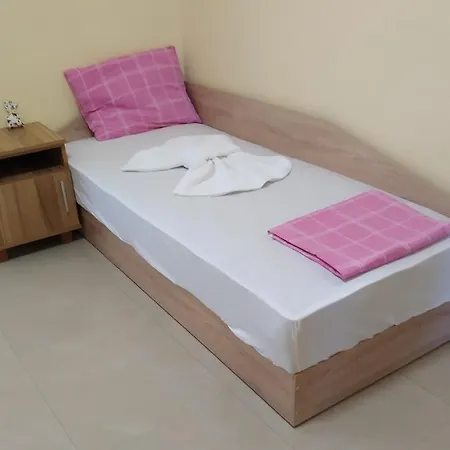 гардън бийч - недялкови Apartament