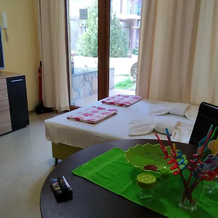 Apartament гардън бийч - недялкови