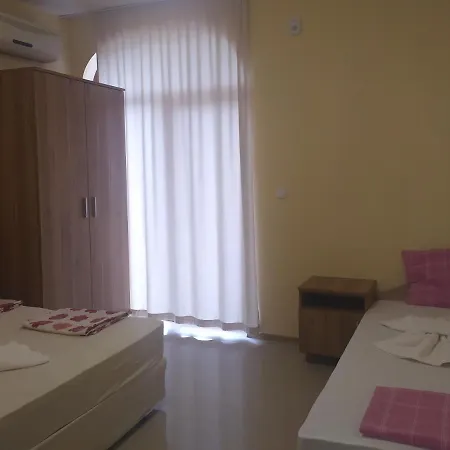 гардън бийч - недялкови Apartman