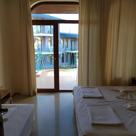 гардън бийч - недялкови Apartament *