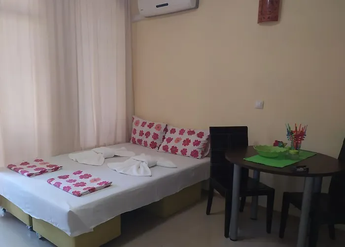 гардън бийч - недялкови Daire *